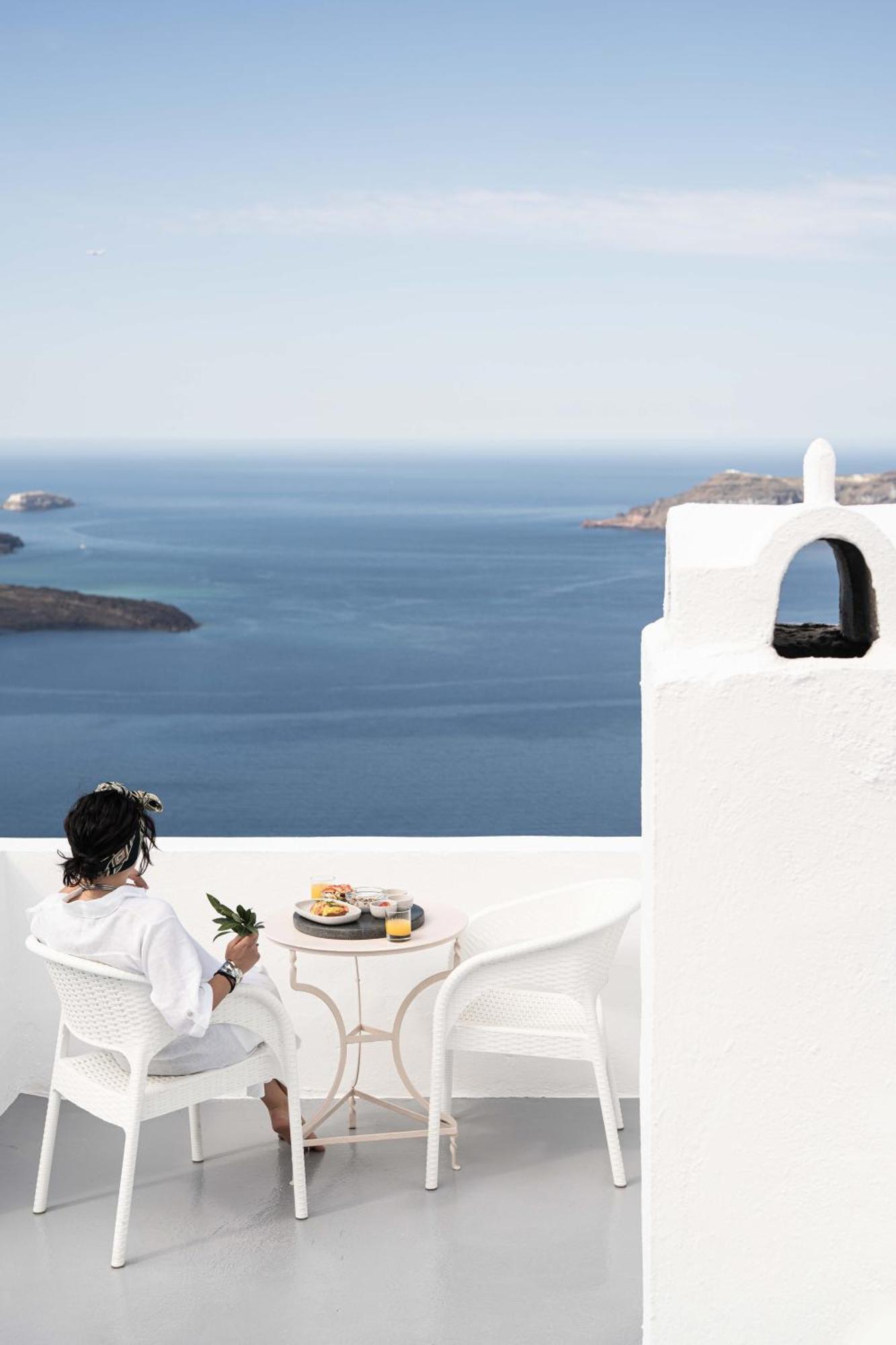 مبيت وإفطار إيميروفيغلي La Roka, Cliffside Memories المظهر الخارجي الصورة